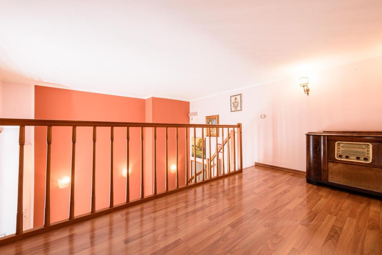 Via Melisurgo 23 Apartman Nápoly Kültér fotó